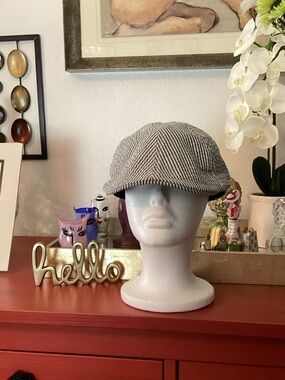 J. Crew  Seersucker Gray/White Newsboy Cap